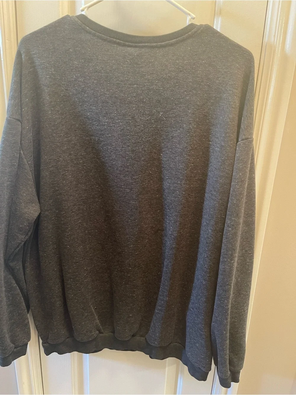 Comfort Colors unisex Gray Crewneck Sweatshirt Nightmare before Christmas - Picture 3 of 6